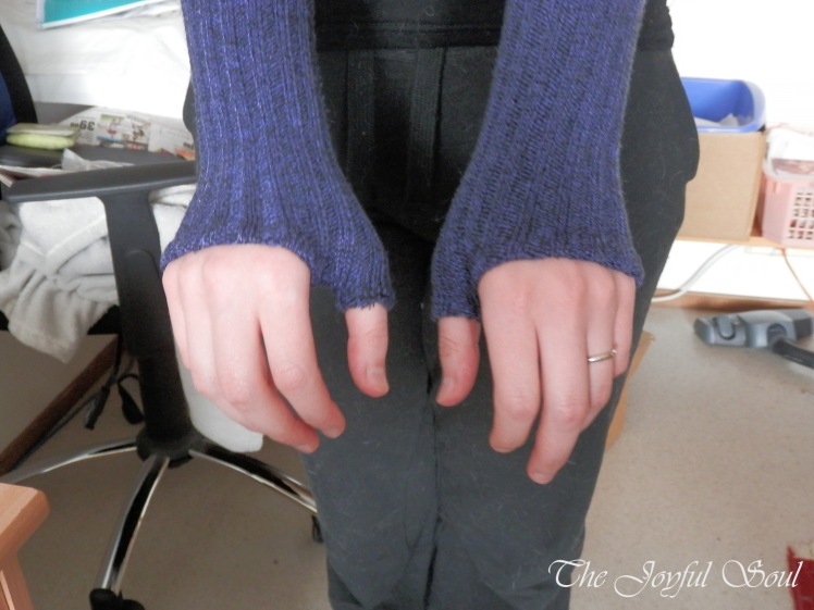 Upcycled Sock Arm-Warmers 5